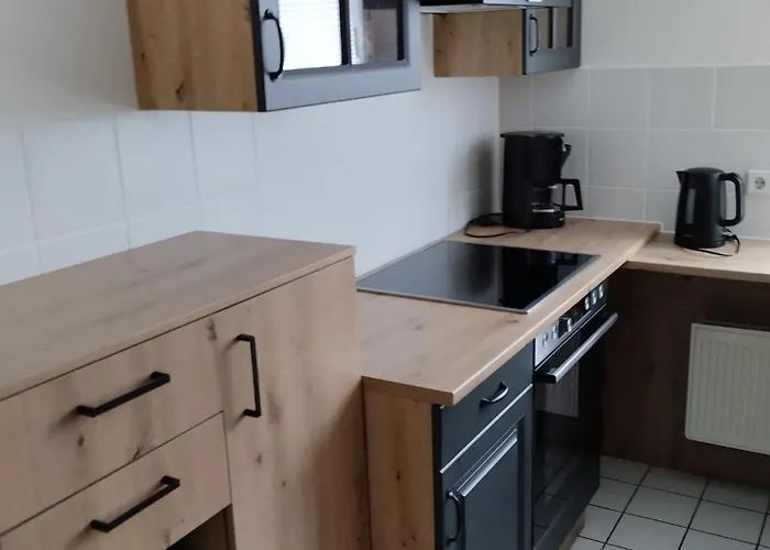 Grosse Monteurswohnung 4 Personen شقة غلاوخاو